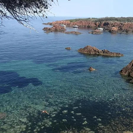 Apartman Etoile D'azur T2, Dans Une Avec Piscine. *